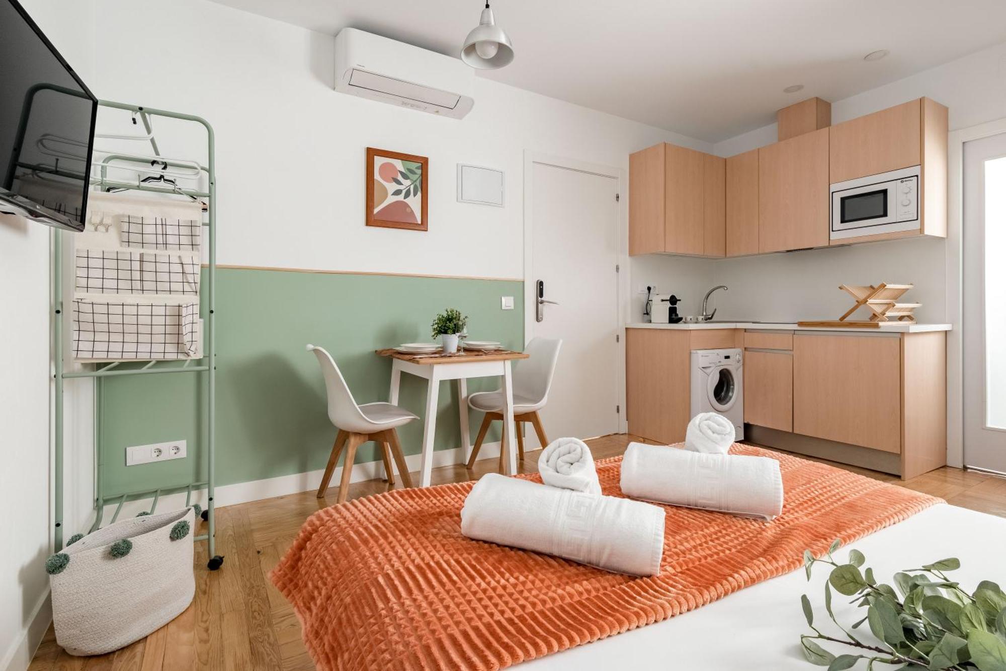 Charming Sol Studios Madri Exterior foto