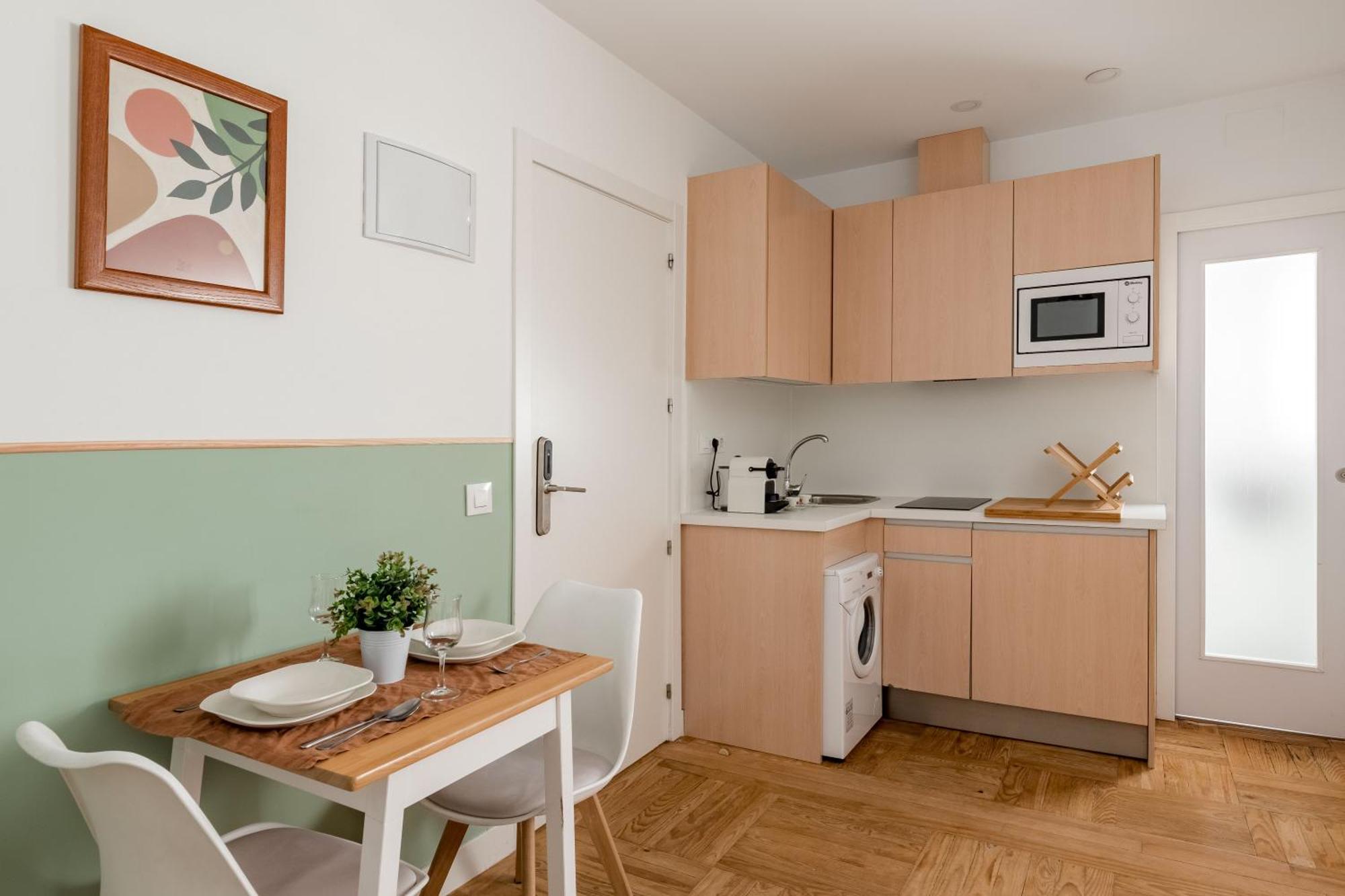 Charming Sol Studios Madri Exterior foto