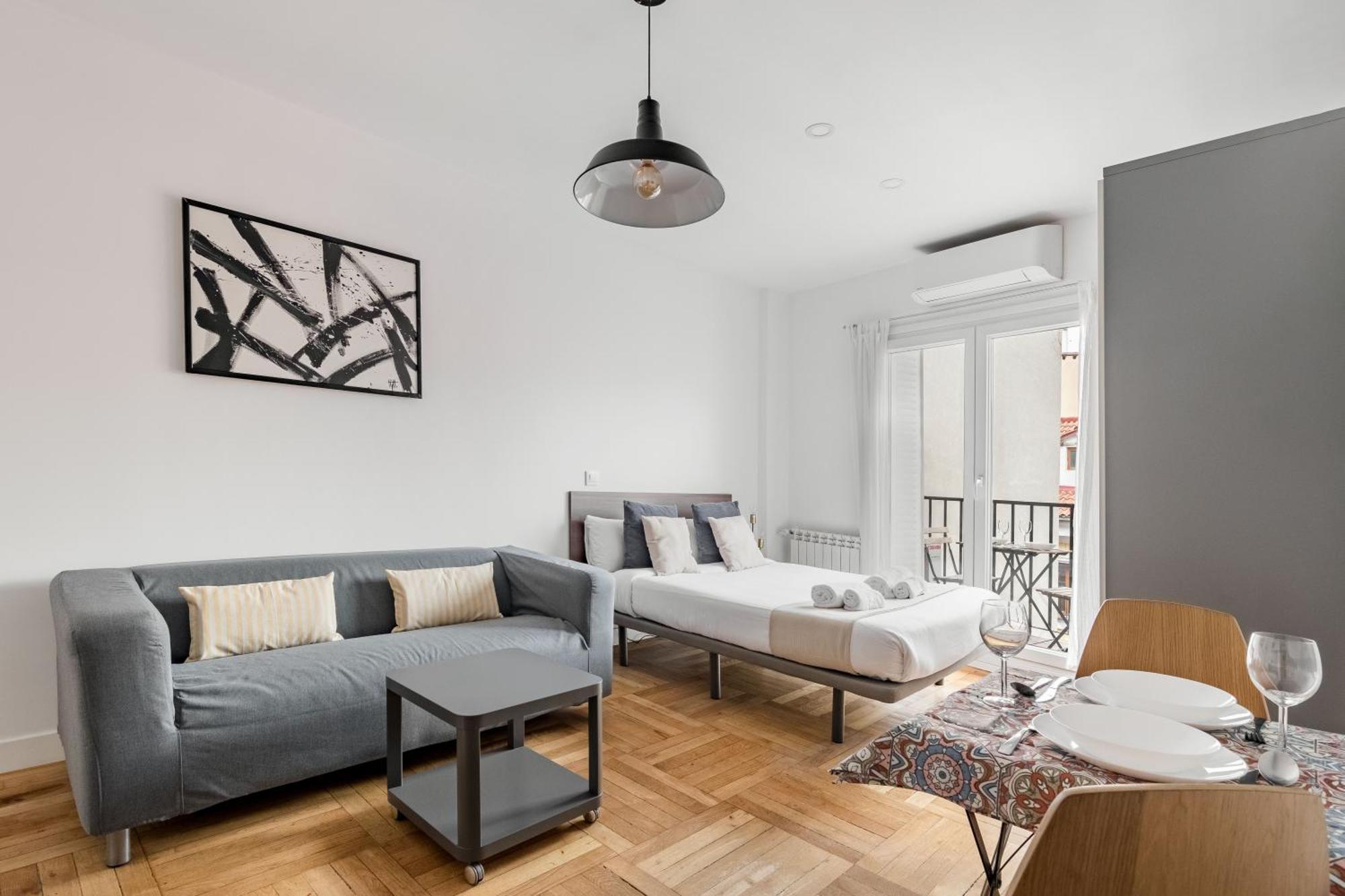 Charming Sol Studios Madri Exterior foto